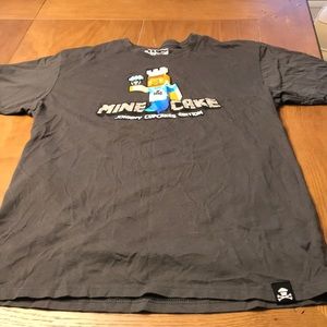 Mine craft Johnny Cupcakes shirt